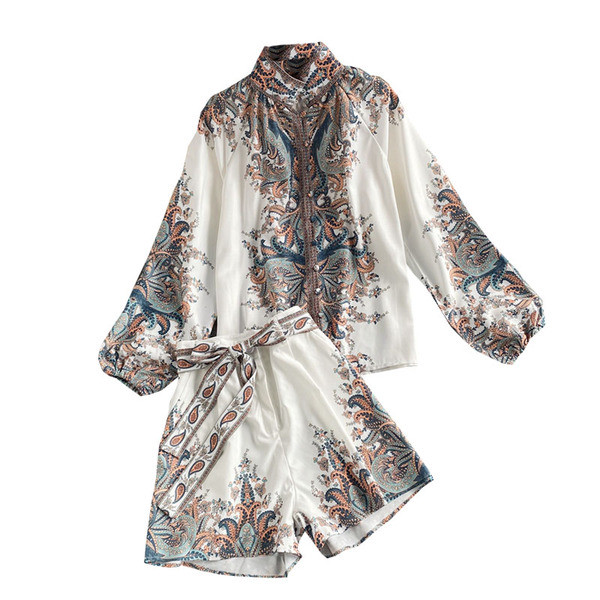 Lezser női kétrészes szett magas derékkal és hosszú ujjú inggel