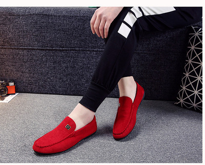 Puhtast seemisnahast ametlikud meeste mokassiinid