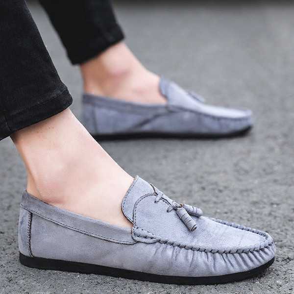 Formāli vīriešu mokasīni no eko zamšādas vienkārša modeļa