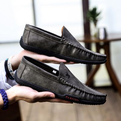 Eko bőrből készült formális férfi mokaszinok