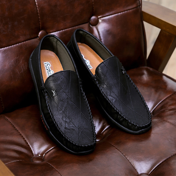 Eko bőrből készült formális férfi mokaszinok