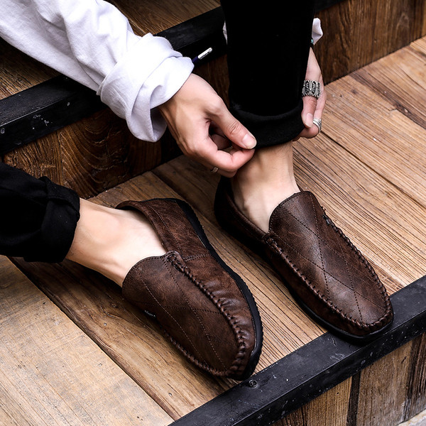 Eko bőrből készült formális férfi mokaszinok