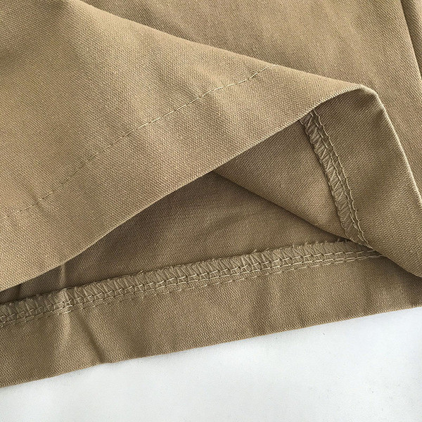 Női rövidnadrág új modellje - övvel