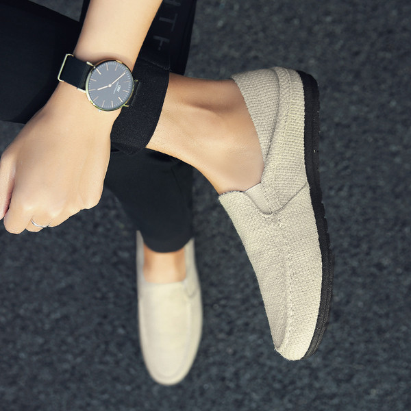 Ikdienas vīriešu mokasīni ar plakanu zoli