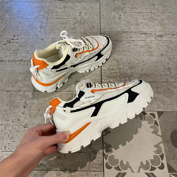 Sieviešu kedas ar rupju 6 cm platformu