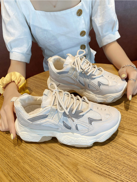 Modernas sieviešu kedas ar 7 cm platformu