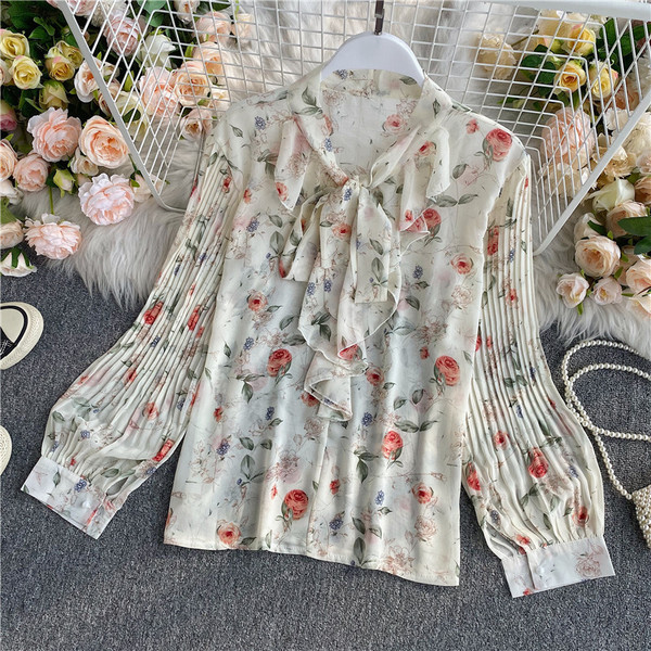 Női sifon ing szalaggal és virágmintával