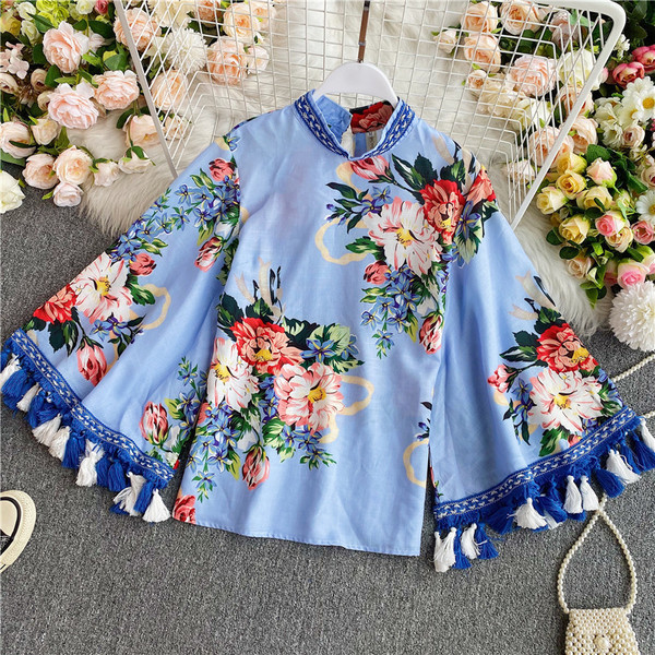 Stiilne naiste lillemustri ja siniste narmastega komplekt