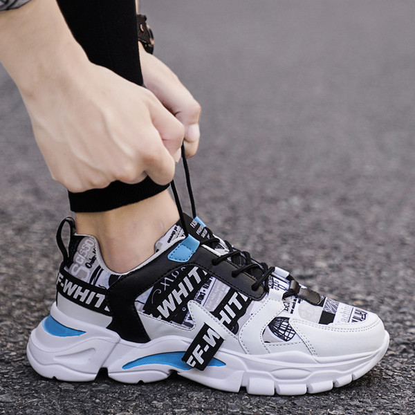 Kolmes värvitoonis paelte ja kareda tallaga meeste vabaaja tossud