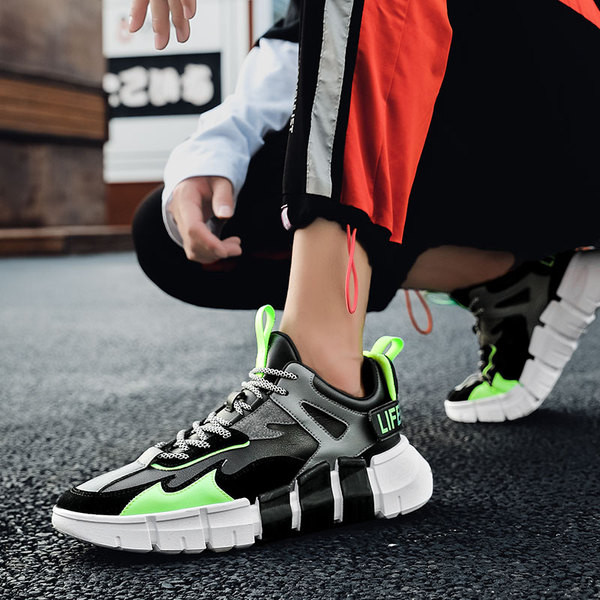 Kolmes värvitoonis paeltega meeste sügistossud