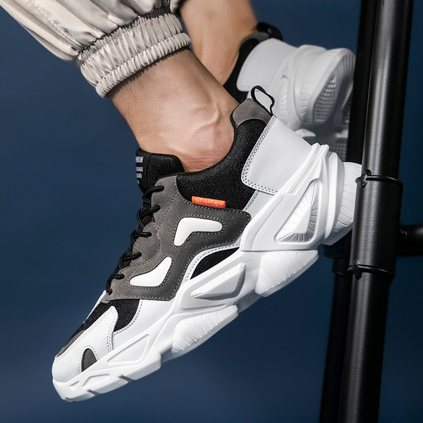 Tenisi casual barbatesti cu sireturi si talpa aspra in mai multe culori