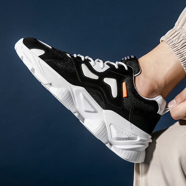 Tenisi casual barbatesti cu sireturi si talpa aspra in mai multe culori