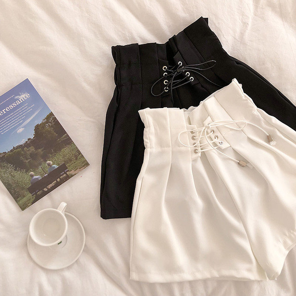 Új modell rövid női farmer, magas derekú megkötővel