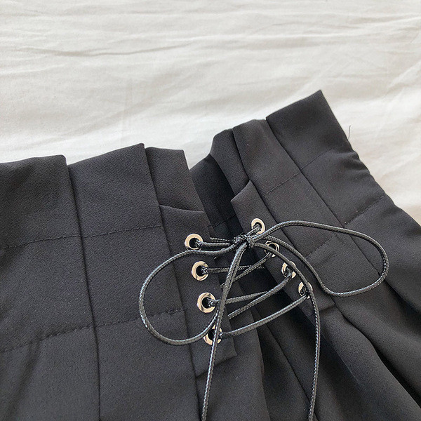 Új modell rövid női farmer, magas derekú megkötővel