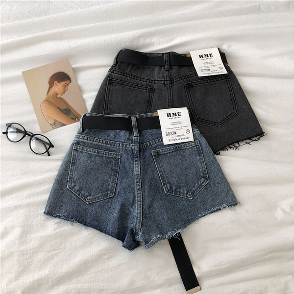 Jauns sieviešu džinsa šortu modelis ar jostiņu