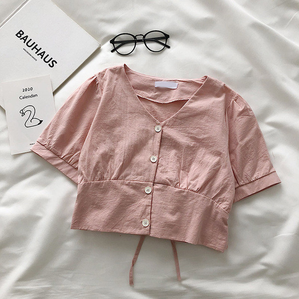 Moderns sieviešu krekls ar špica kakla izgriezumu - īsām piedurknēm