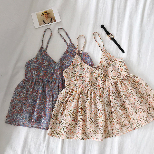 Uut mudelit peenikeste rihmade ja lillemotiividega naiste topp