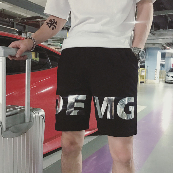 Sporta un ikdienas bikses ar spīdīgu apdruku