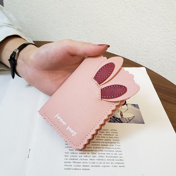 Moderns sieviešu mazais maciņš ar 3D elementu