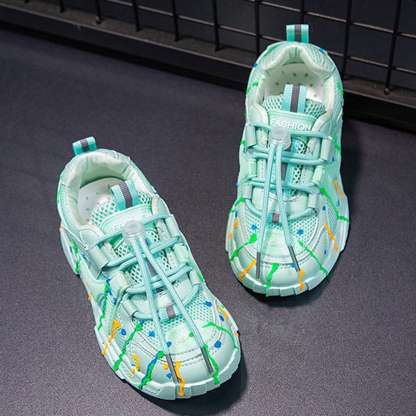 Ikdienas bērnu kedas ar mežģīnēm un krāsainu rakstu