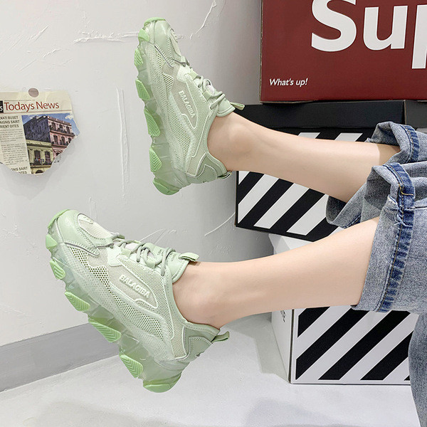 Sieviešu ikdienas kedas ar 4 cm platformu