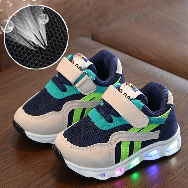 Kleebise ja lipsudega vabaaja laste tossud tüdrukutele ja poistele