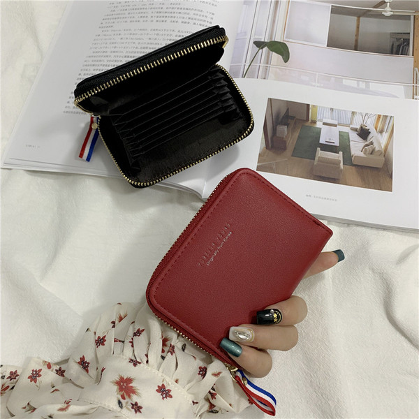 Kisméretű női pénztárca eco bőr cipzárral