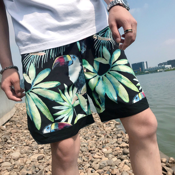 Alkalmi rövidnadrág virágmintával