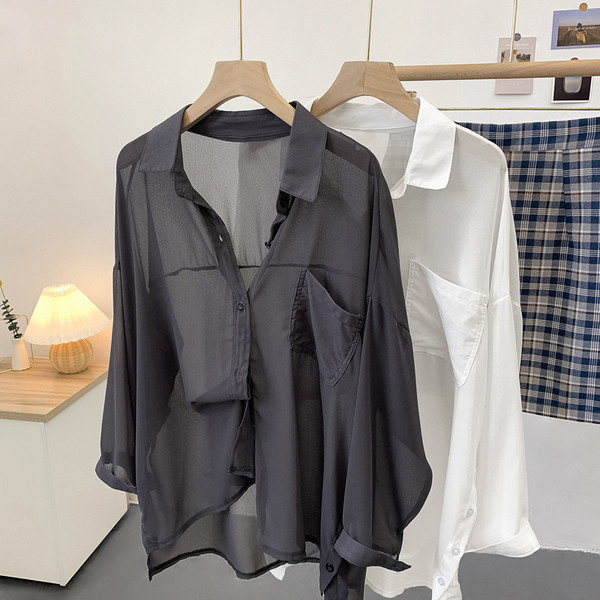 Jauna modeļa sieviešu garais krekls ar klasisku apkakli