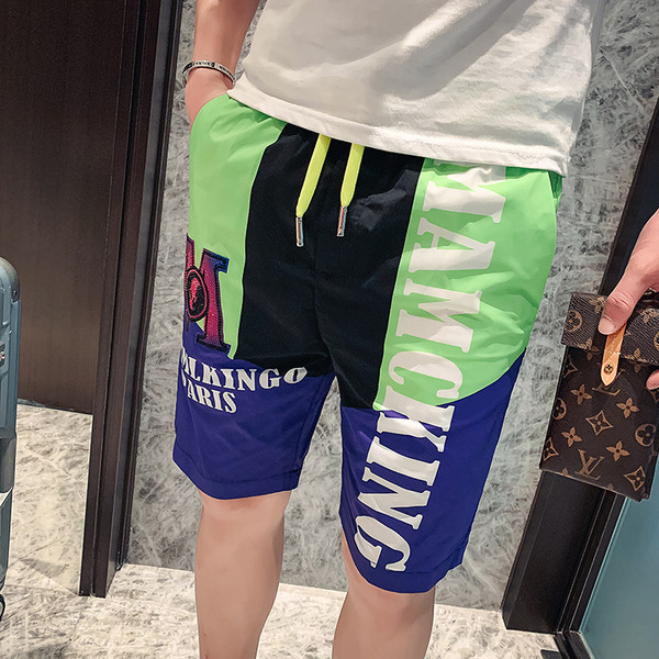 Καλοκαιρινό σορτς 3/4 με επιγραφές