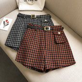 Uus mudel naiste ruudulised lühikesed püksid koos vööga