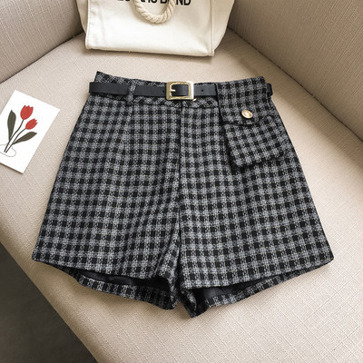 Uus mudel naiste ruudulised lühikesed püksid koos vööga