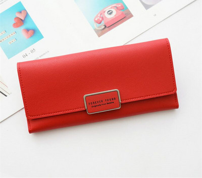 Sieviešu maks no eko ādas ar metāla aizdari