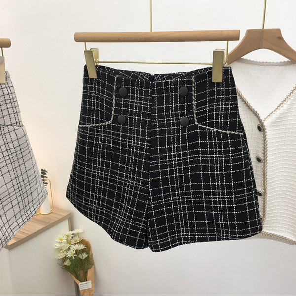 Női kockás rövidnadrág magas derékkal