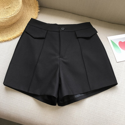 Modern női rövidnadrág - magas derék