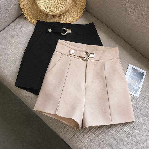 Új modell női rövidnadrág fém rögzítéssel