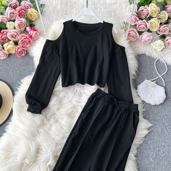 Két részből álló női napi szett csupasz váll