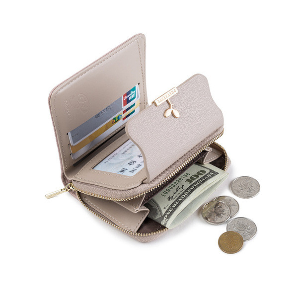 Kis női pénztárca fém elemmel és érme zsebbel