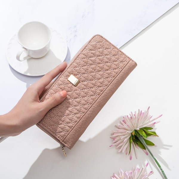 Sieviešu ādas maks ar metāla elementu un rāvējslēdzēju