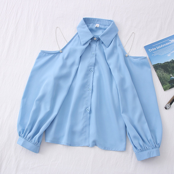 Cămașă modernă de damă cu decupaje și guler clasic