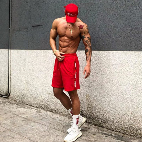 Férfi rövidnadrág elasztikus derékkal és szegéllyel