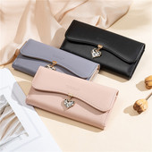 Nahast naiste rahakott südamekaunistusega