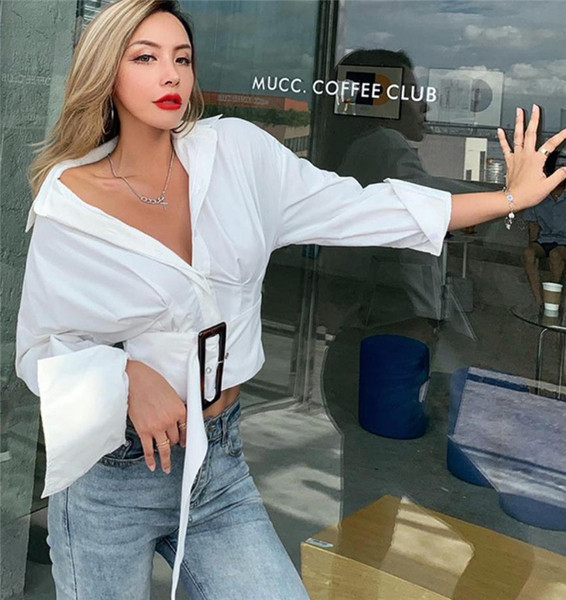 Īss moderns krekls ar jostu