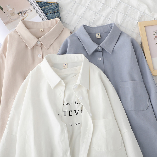 Alkalmi női ing klasszikus gallérral és hosszú ujjal