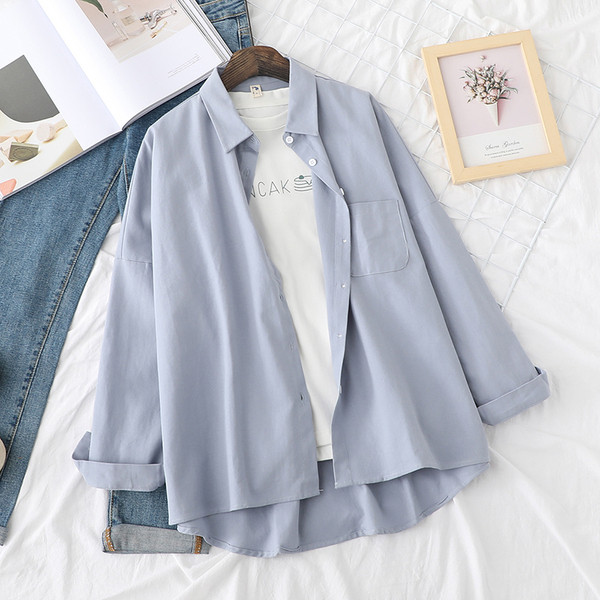 Alkalmi női ing klasszikus gallérral és hosszú ujjal