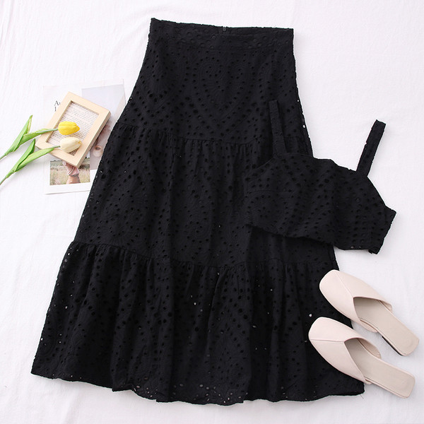 Sieviešu komplekts no divām daļām gari svārki + topiņš