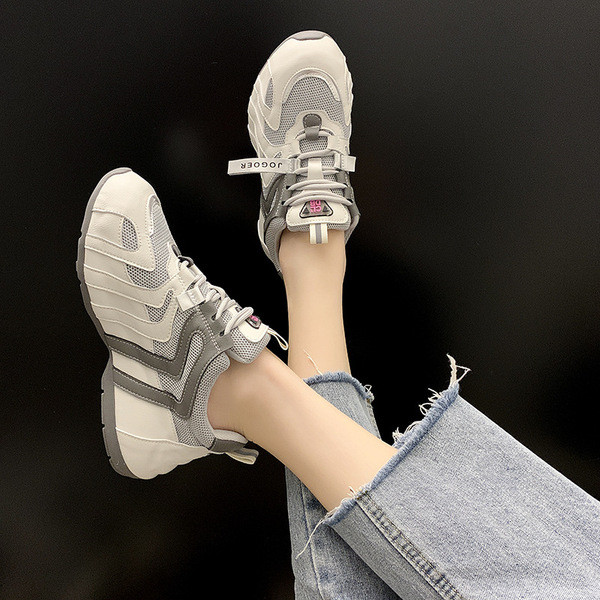 Νέο μοντέλο φθινοπωρινά αθλητικά παπούτσια με κορδόνια