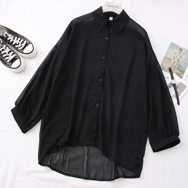 Női ing klasszikus gallérral - aszimmetrikus modell