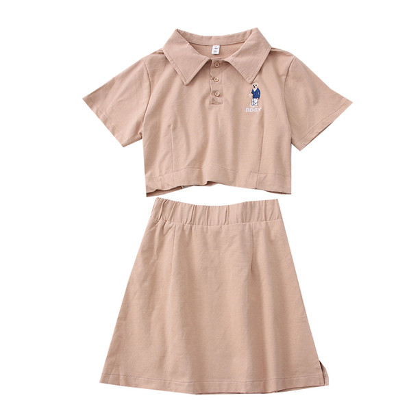 Naiste vabaaja komplekt kahest osast lühikesed püksid + pluus