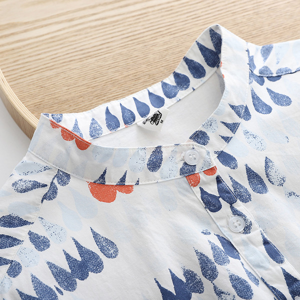 Camasa moderna de dama model larg cu decolteu oval si nasturi